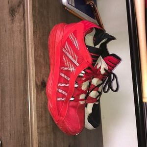 Damian lillard’s (decent condition)